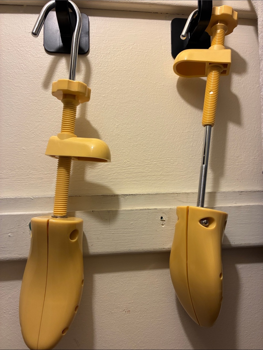 Yellow Adjustable Shoe Stretchers - Pair
